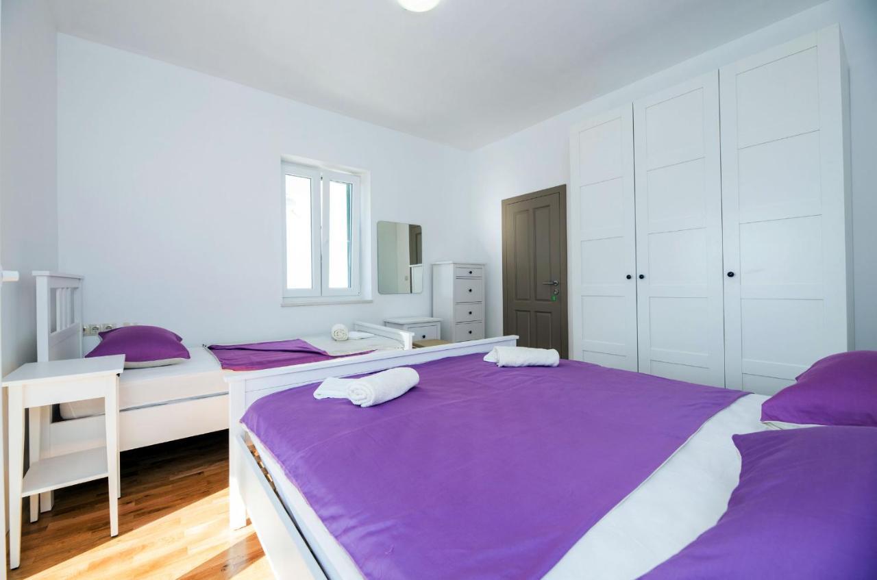 Apartments Roko Duce Exterior photo